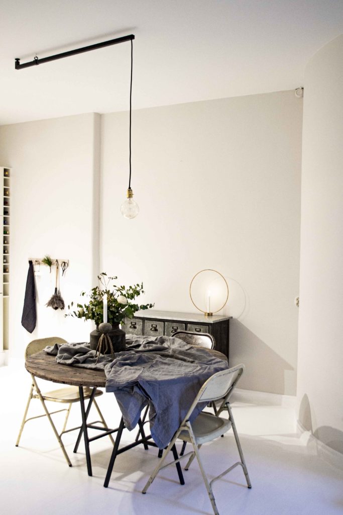 Förlängningsarm för att flytta taklampan - Vrida Light